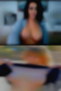 Horny Derry swinger housewives.
