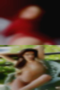 Slut in Lincoln Park.